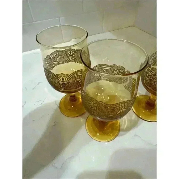 4 Vintage Libbey Americana Amber Stemmed Wine Glasses Goblets Embossed 8 Oz. - Picture 10 of 14
